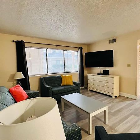 *A Family Retreat*Pool*Steps To The Beach*Approved Dogs*D18-9 Myrtle Beach Exteriör bild