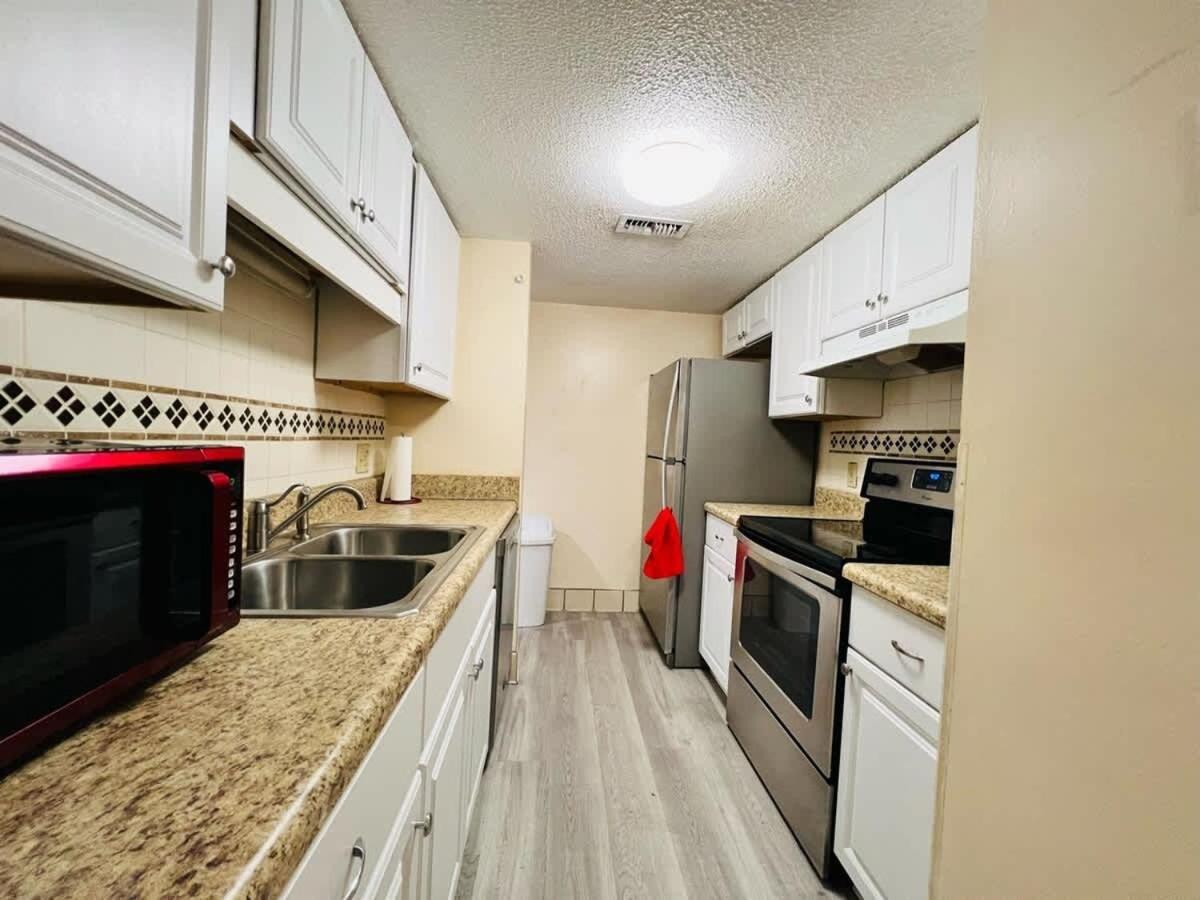 *A Family Retreat*Pool*Steps To The Beach*Approved Dogs*D18-9 Myrtle Beach Exteriör bild