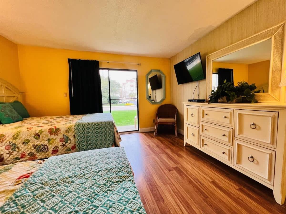 *A Family Retreat*Pool*Steps To The Beach*Approved Dogs*D18-9 Myrtle Beach Exteriör bild