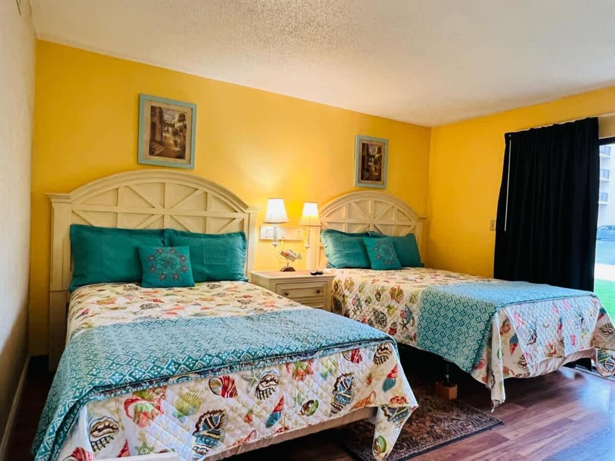 *A Family Retreat*Pool*Steps To The Beach*Approved Dogs*D18-9 Myrtle Beach Exteriör bild